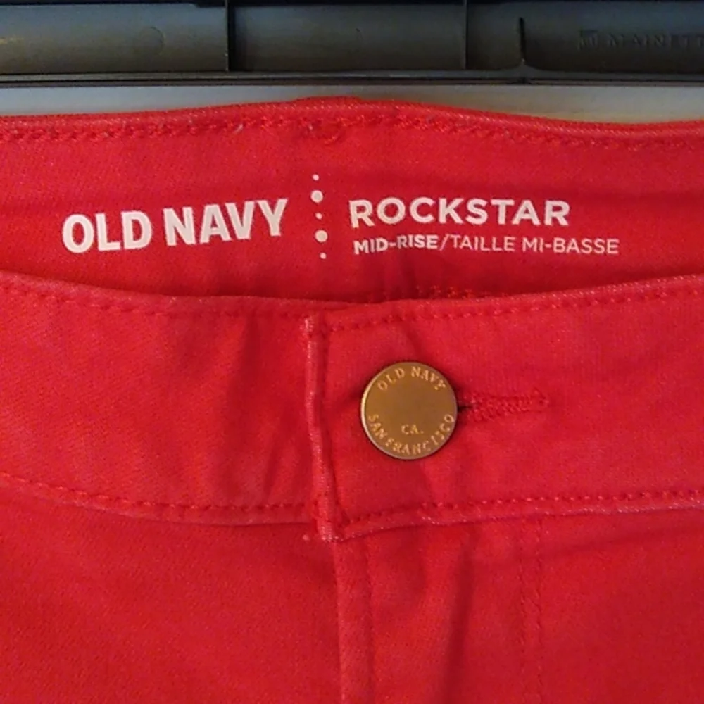 ❤️Old Navy Rockstar Mid-Rise Skinny Jeans Women's Sz 14 Regular. Red - Picture 2 of 5